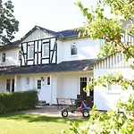 Holiday home Hof Koehne - Haus Am Reitplatz 2er
